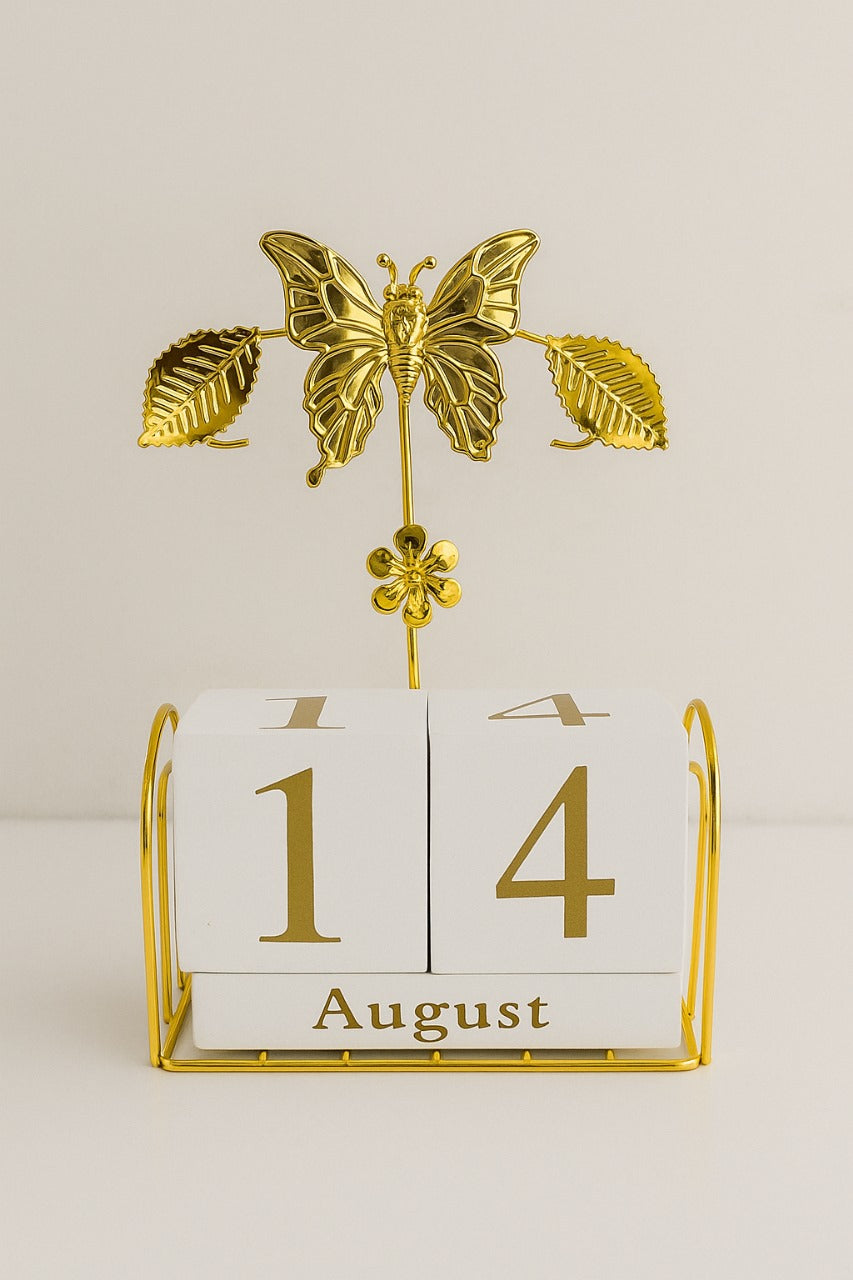 Rustic Metal wood calender